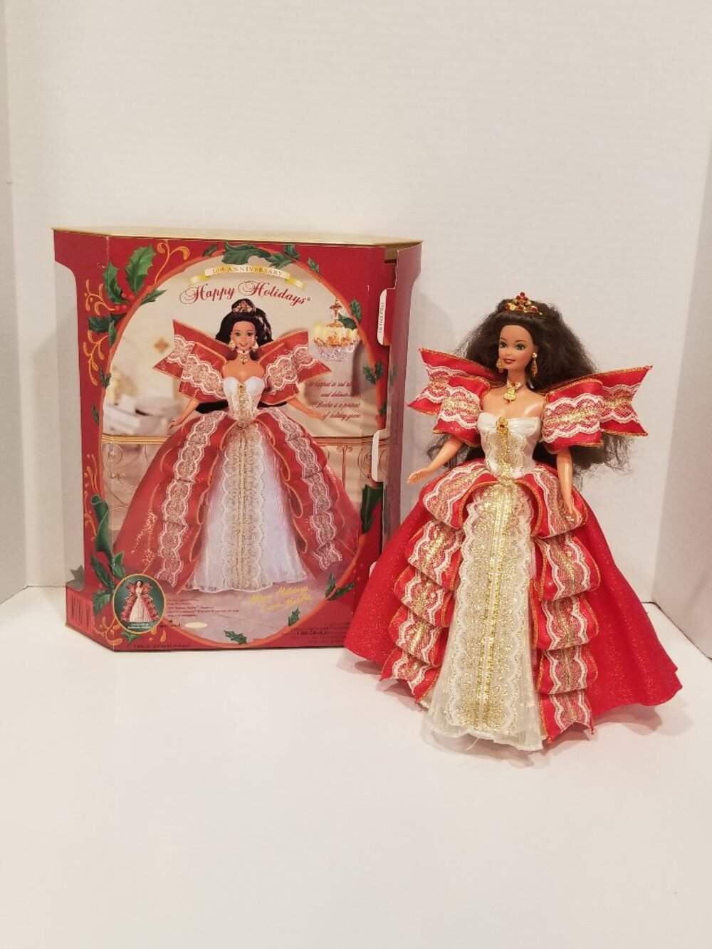 1997 Happy Holidays Barbie 10th Anniversary Doll, VGUC-EUC - Picture 7 of 12